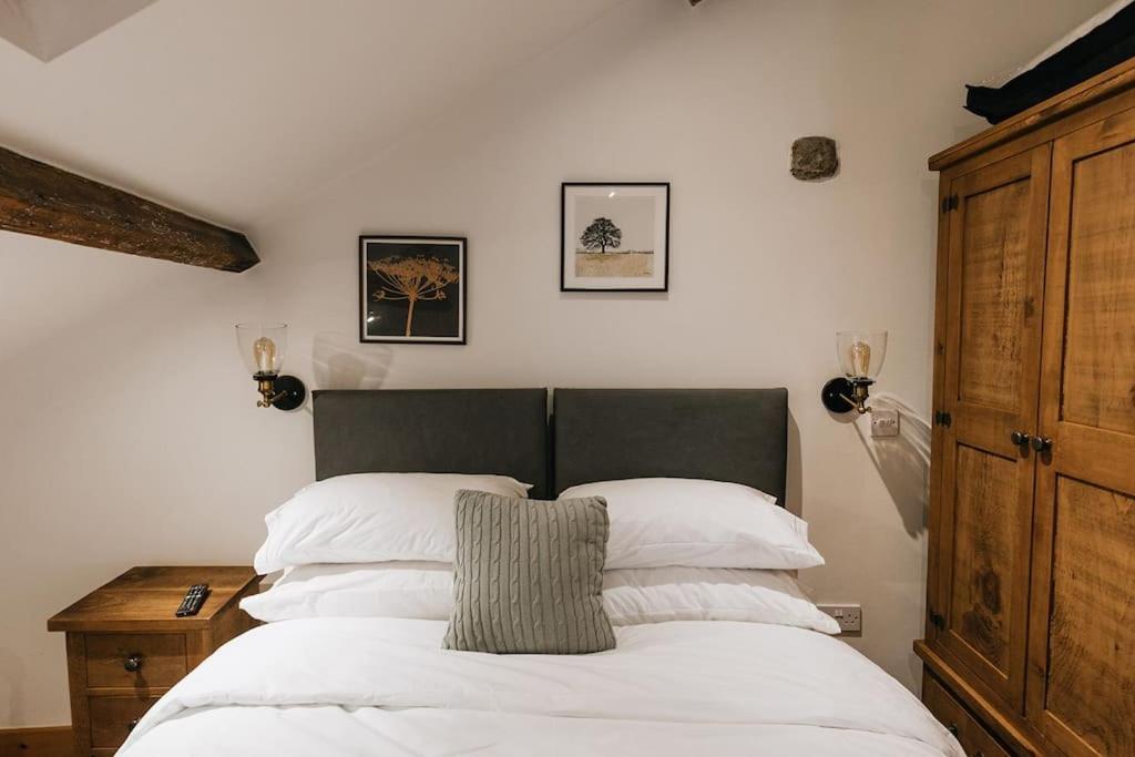 Fryers Cottage - Beautiful 2 Bedroom Town & Country Cottage On Edge Of Peak District Wirksworth ภายนอก รูปภาพ